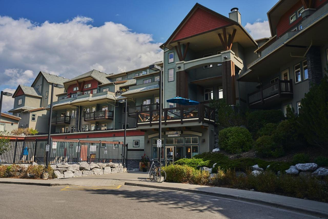 Mtn View Escape With King Size Bed With Outdoor Pool - Banff Pass Included! Apartment Canmore Exterior photo